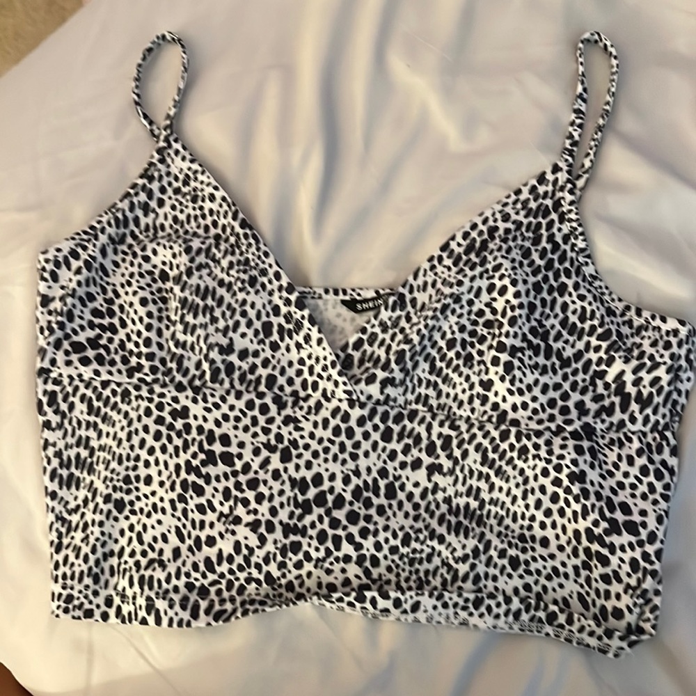 Shein Cheetah print cropped tank top